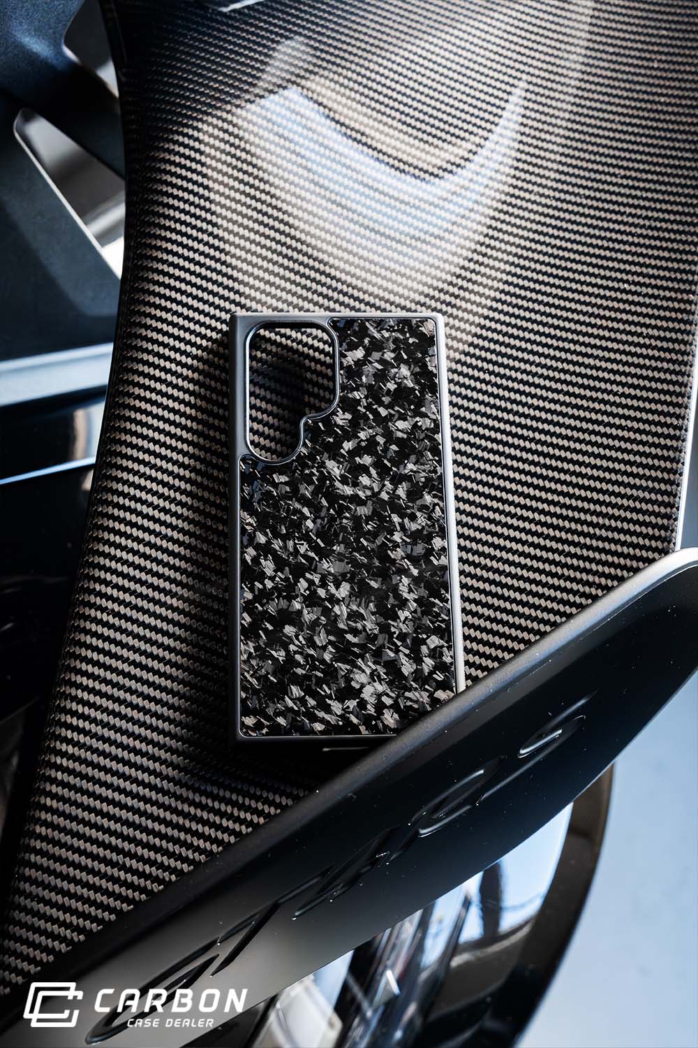 Samsung S-Modelle ForgedGrip™ Series Case - Obsidian mit MagSafe